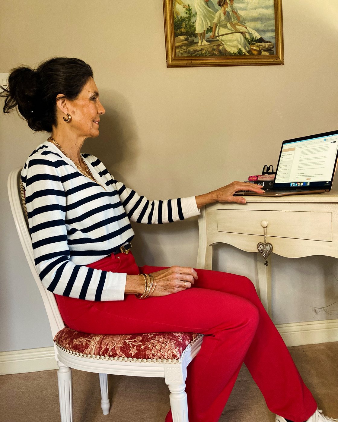 6F493DF2-8836-41B2-A0B7-4EEACD9A5F22 The Cotswold Stylist